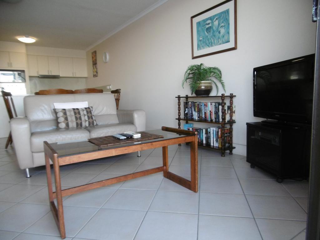 Trafalgar Towers Maroochydore Zimmer foto